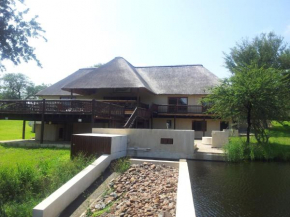  Own Pool - Ample Space - Beautiful Views  Hoedspruit